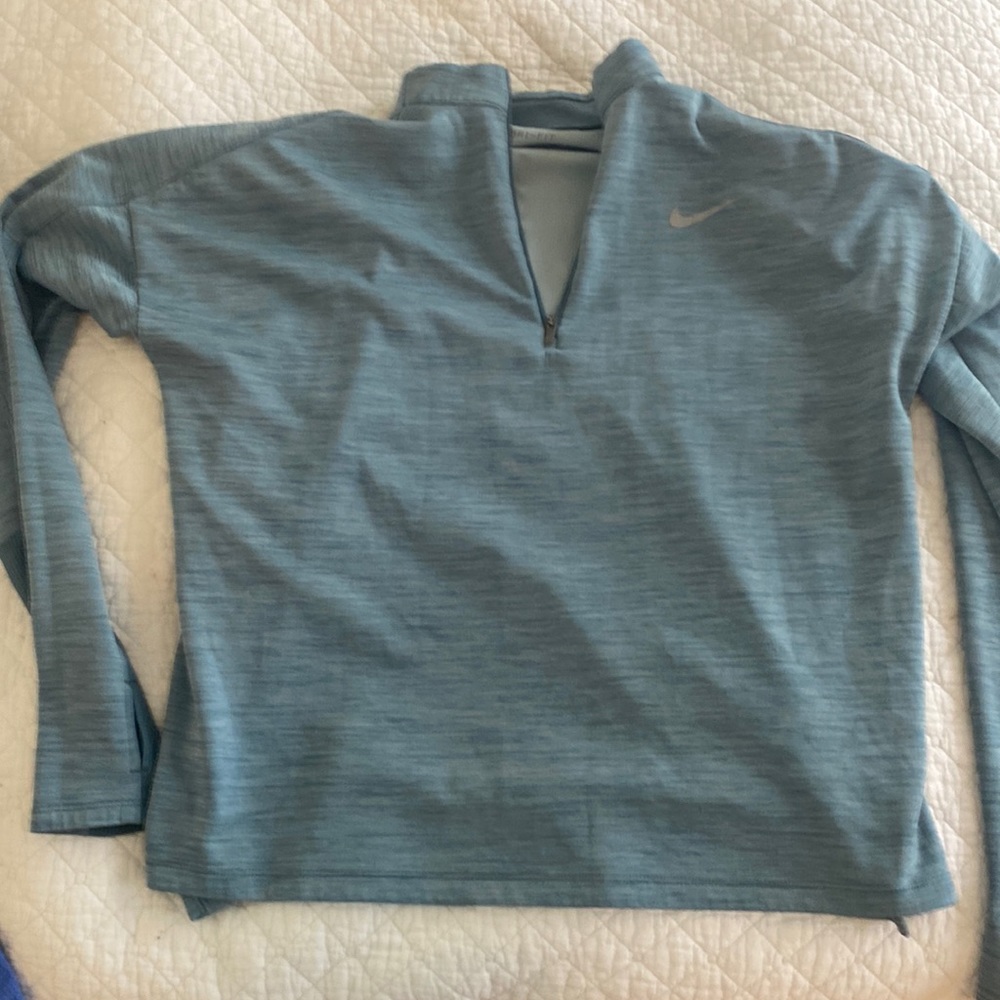 Nike seafoam green running top L